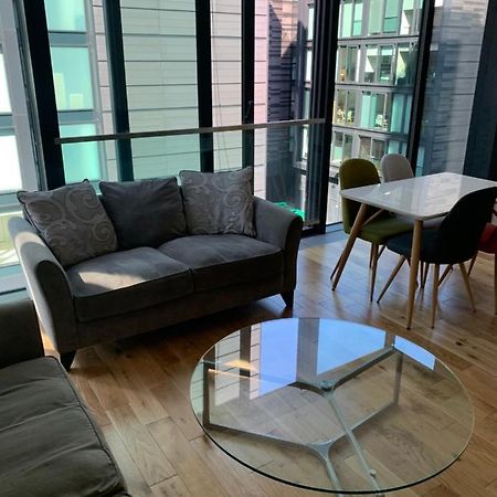 Quartermile 1 Bedroom Apartment - With Free Parking Included Эдинбург Экстерьер фото